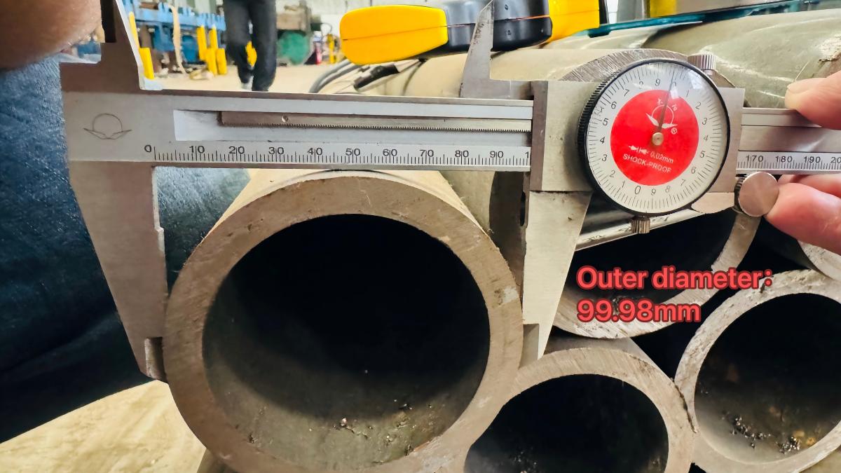 DIN 2391 St52 BK Cold Drawn Seamless Precision Steel Tube Outer Diameter Inspection (1)