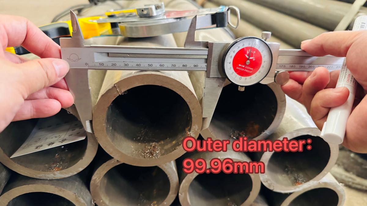 DIN 2391 St52 BK Cold Drawn Seamless Precision Steel Tube Outer Diameter Inspection (4)