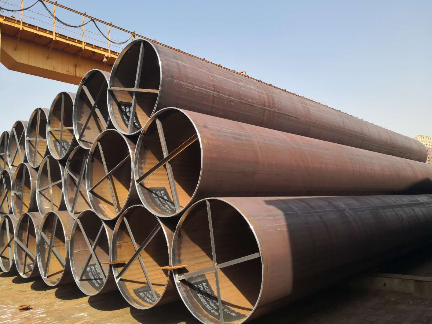 gigun welded irin pipe