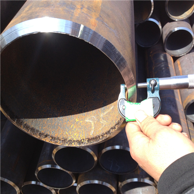 seamless-pipe-testing-2